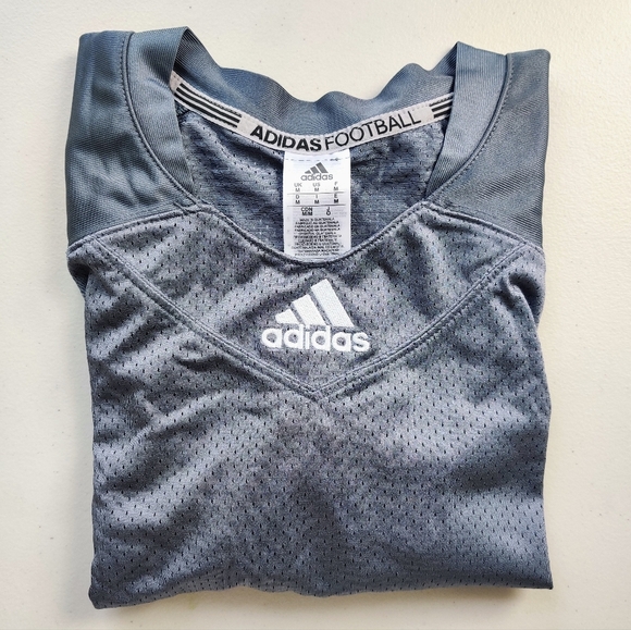 ADIDAS Press Coverage Football Jersey M Gray Men's NWT - Picture 3 of 11